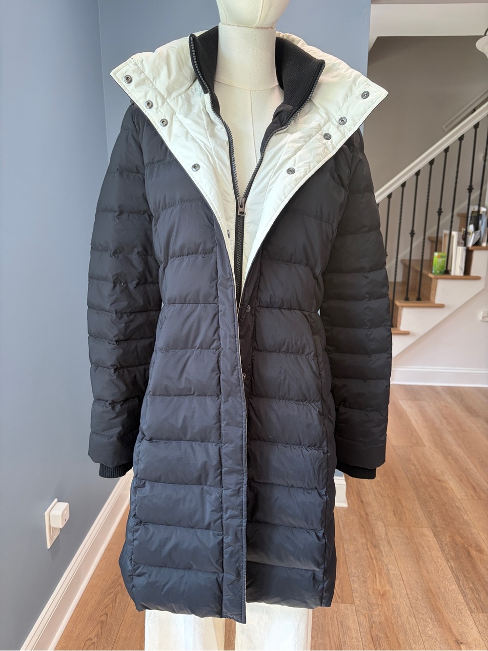 Uniqlo Theory T.Down Long Puffer Coat Black White Convertible Size S